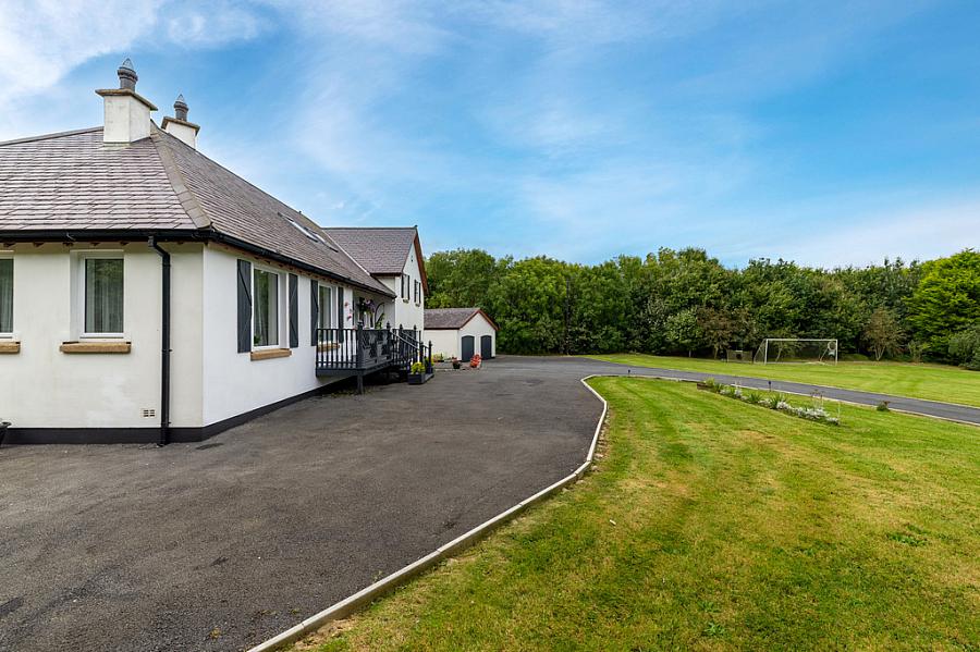 Lake Bridge, 13A Glastry Road