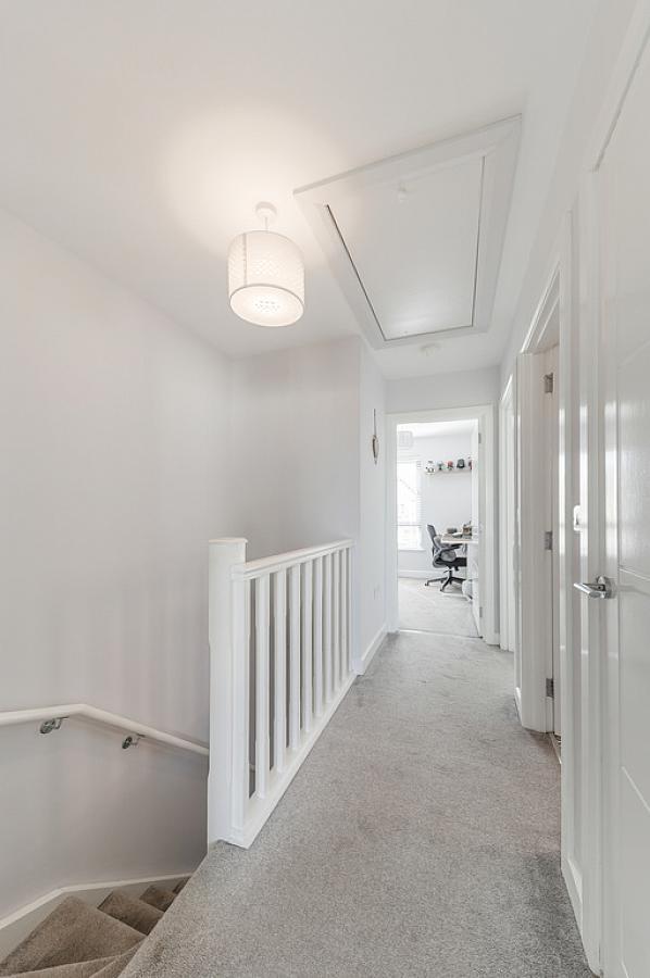 7 Rocklyn Mews