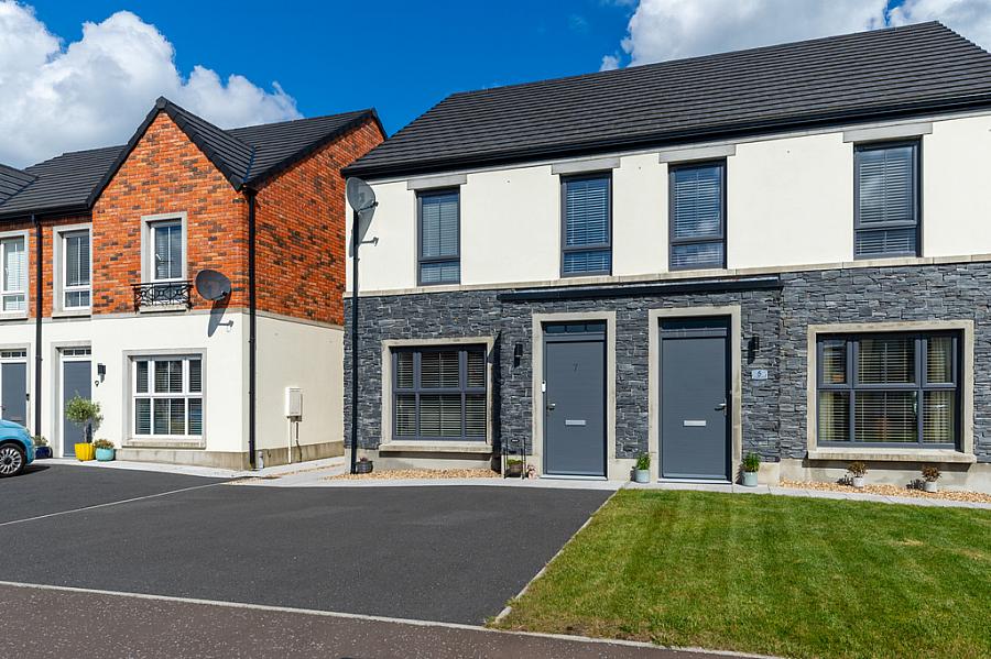 7 Rocklyn Mews 7 Rocklyn Mews