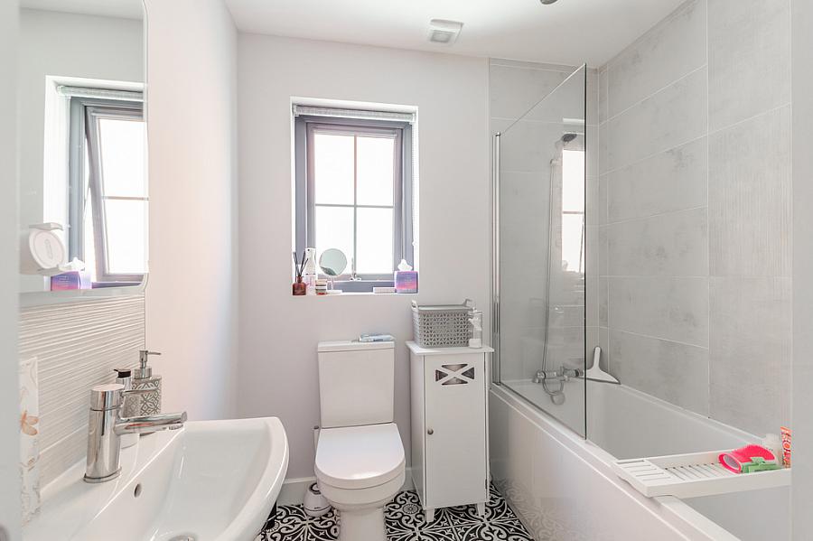 7 Rocklyn Mews