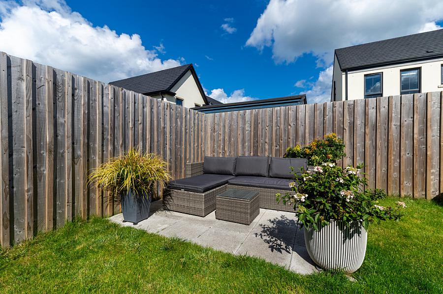 7 Rocklyn Mews