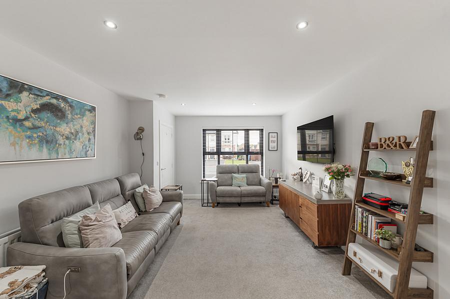 7 Rocklyn Mews