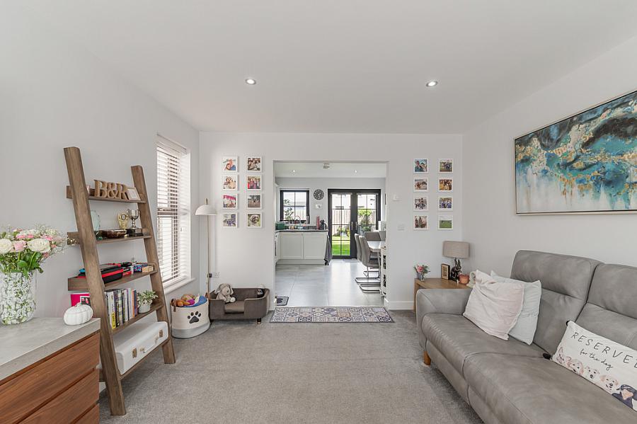 7 Rocklyn Mews