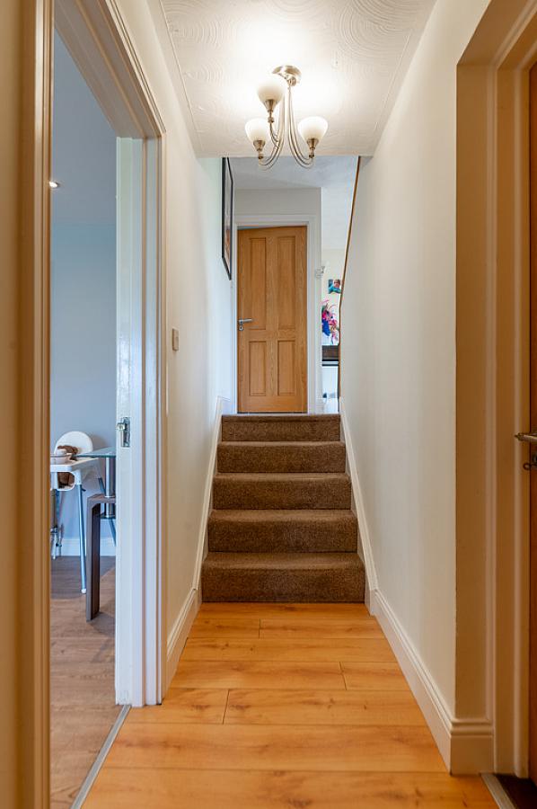 24 Crossgar Road East