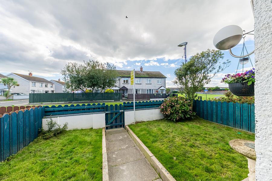 13 Lawson Park