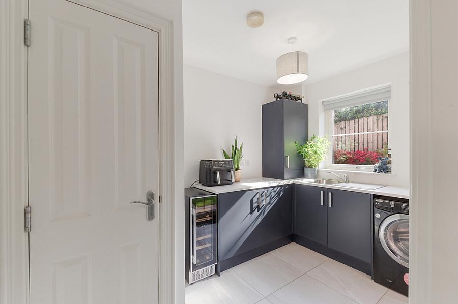 33 Lynn Hall Place