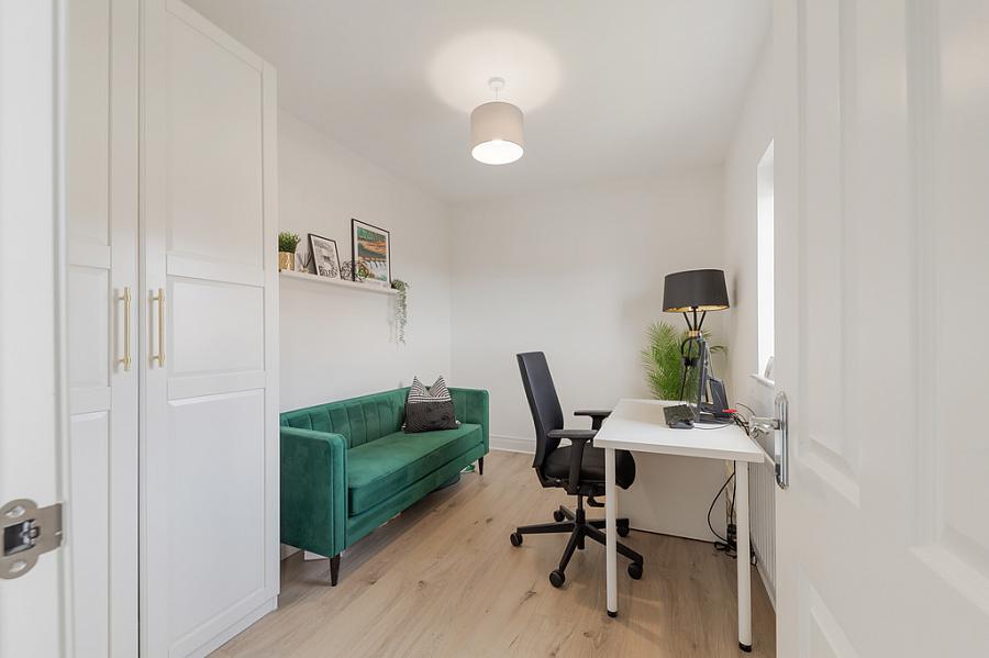 33 Lynn Hall Place