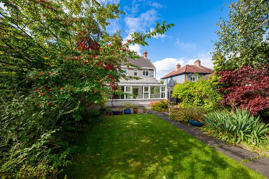 291 Lower Braniel Road