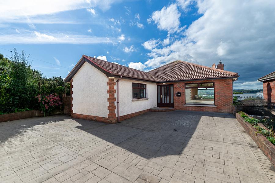 16 Windmill Heights