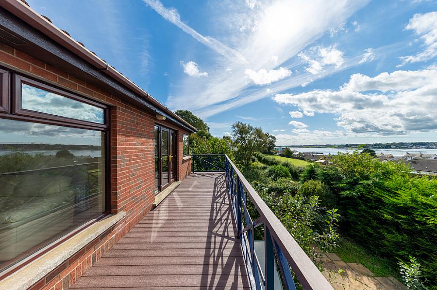 16 Windmill Heights