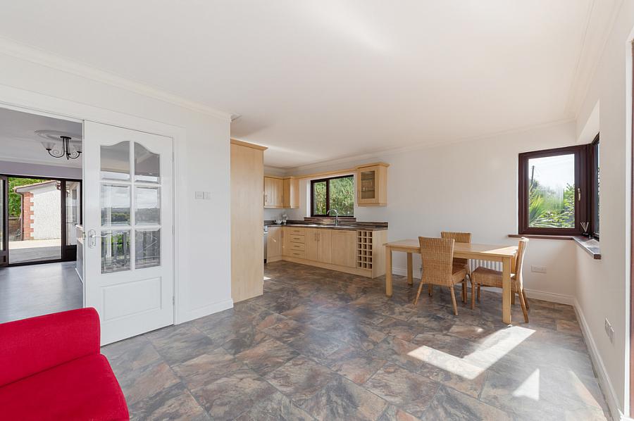 16 Windmill Heights