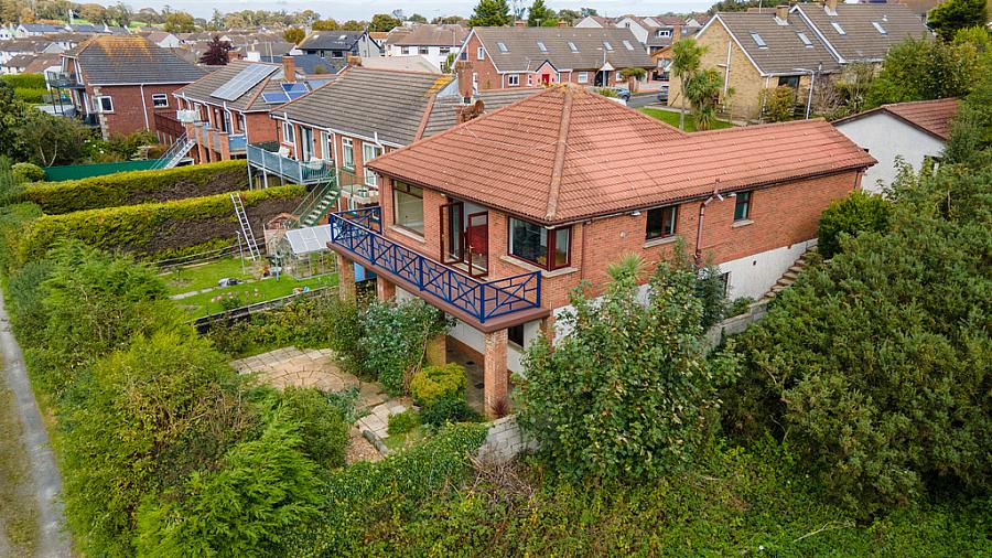 16 Windmill Heights