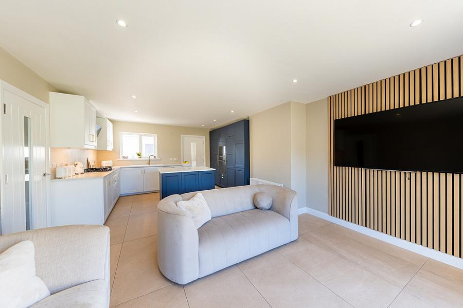 112A Movilla Road