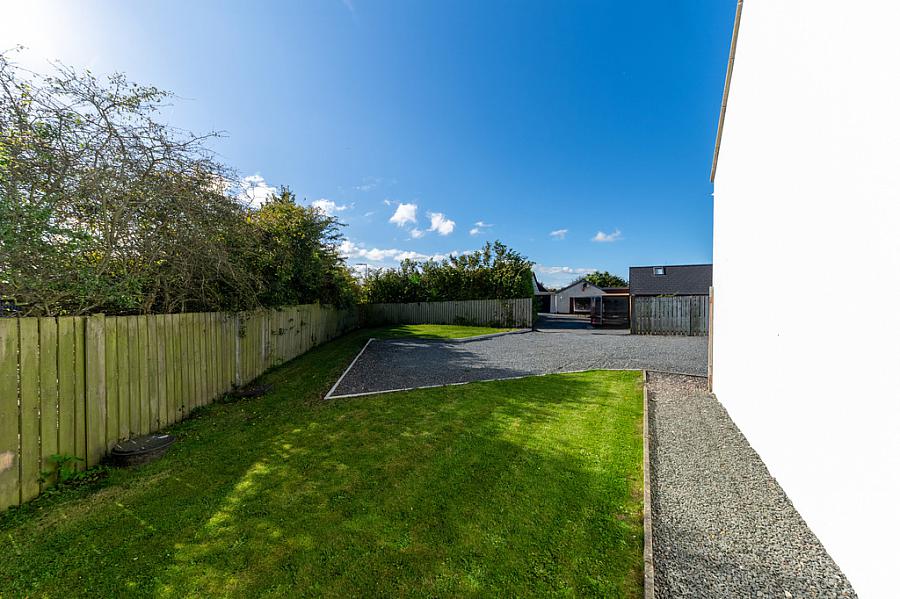 112A Movilla Road