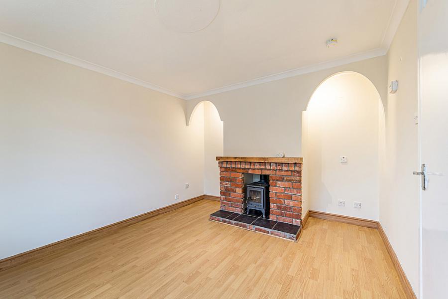 11 Ashmount Park