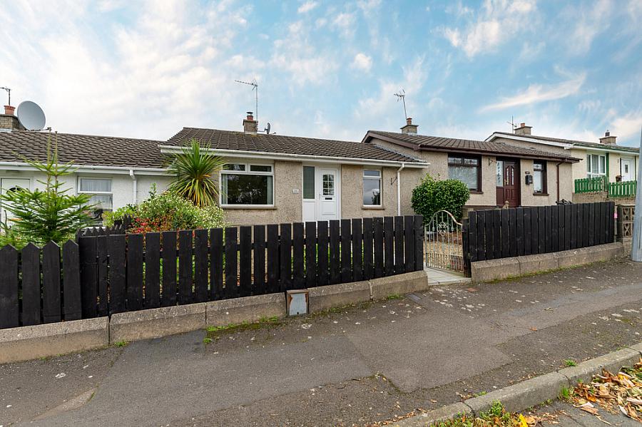 11 Ashmount Park