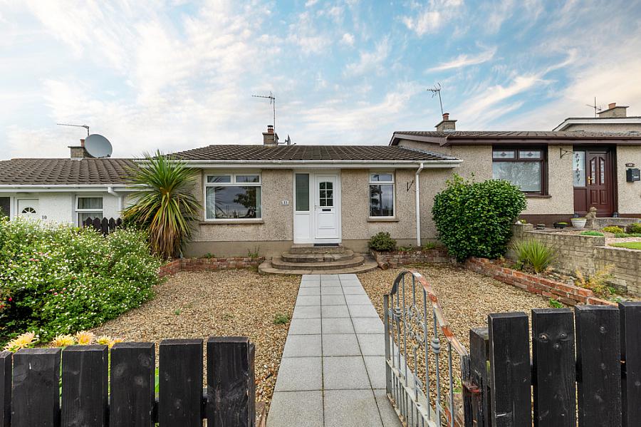 11 Ashmount Park