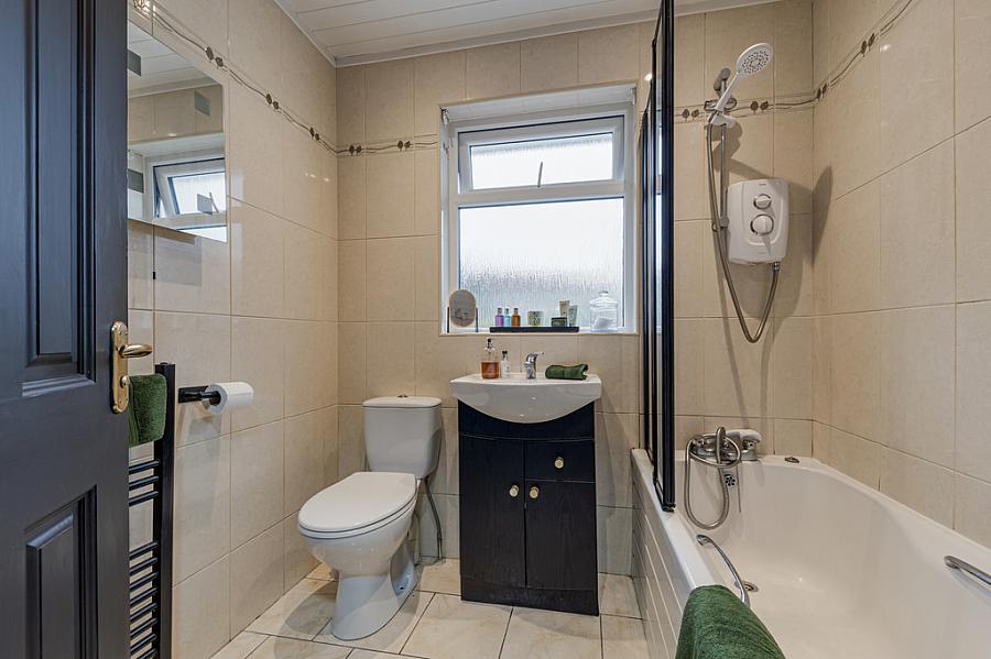 30 Cranley Road 30 Cranley Road