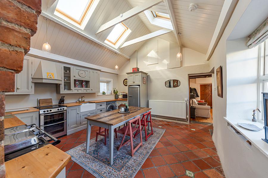 Rose Cottage 6 Church Street