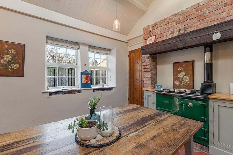 Rose Cottage 6 Church Street