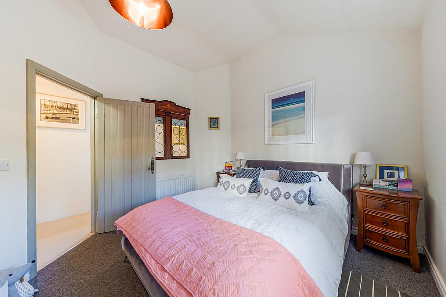 Rose Cottage 6 Church Street