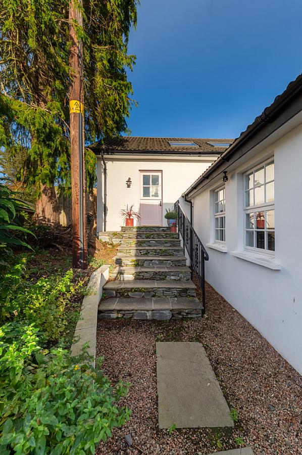 Rose Cottage 6 Church Street