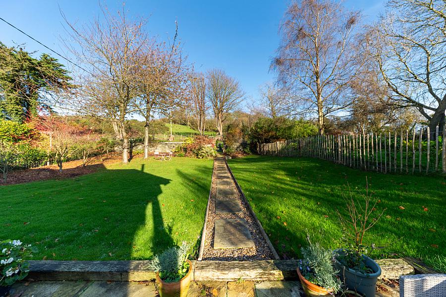 Rose Cottage 6 Church Street