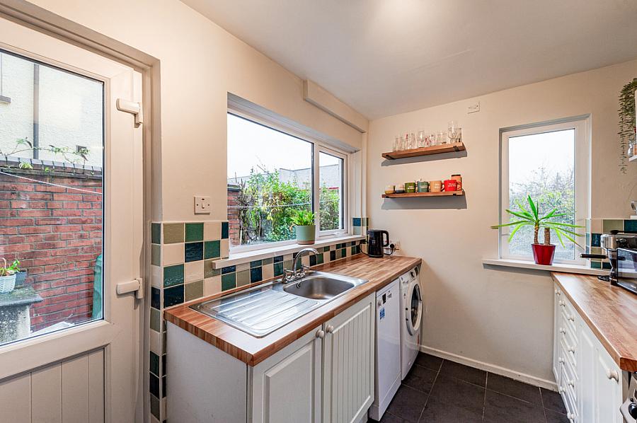 76 Ulsterville Gardens