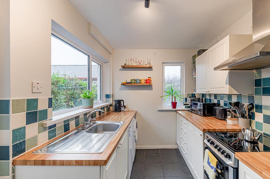 76 Ulsterville Gardens