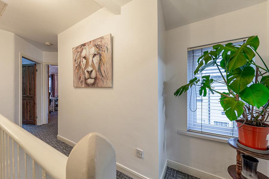 76 Ulsterville Gardens