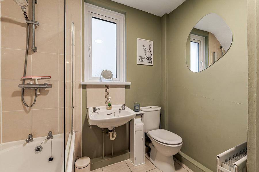 76 Ulsterville Gardens