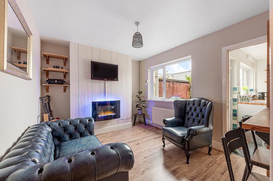 76 Ulsterville Gardens