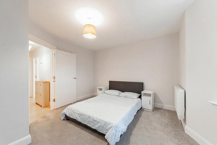 Apt 1 Whitkirk House, 27 Main Street