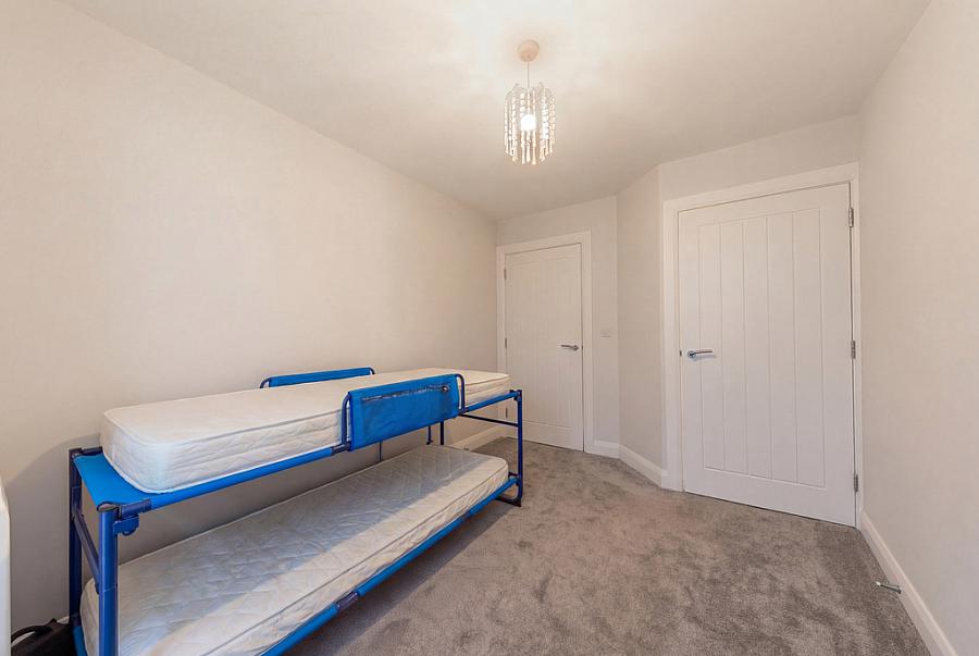 Apt 1 Whitkirk House, 27 Main Street