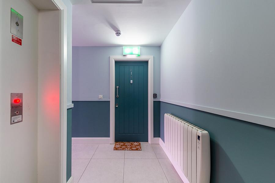 Apt 1 Whitkirk House, 27 Main Street