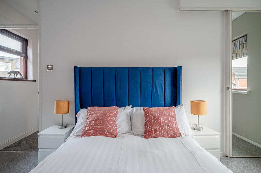 2 Stormount Crescent