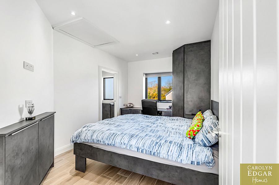 34 Wallace Hill Road