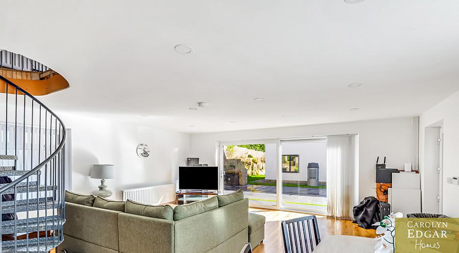 34 Wallace Hill Road