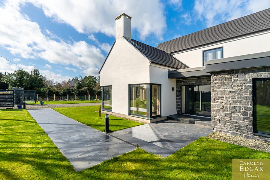 34 Wallace Hill Road