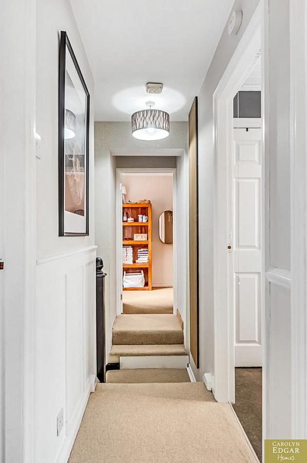 10 Priory Mews