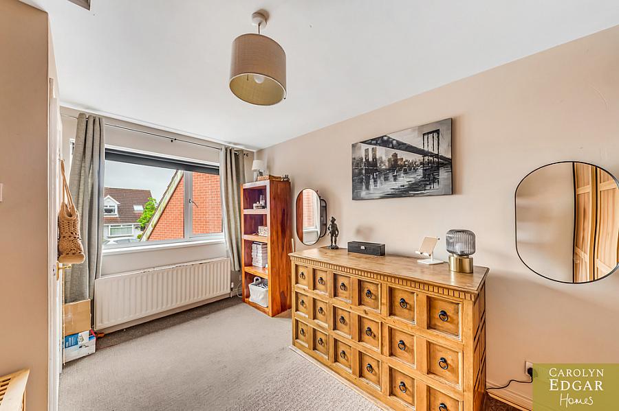 10 Priory Mews