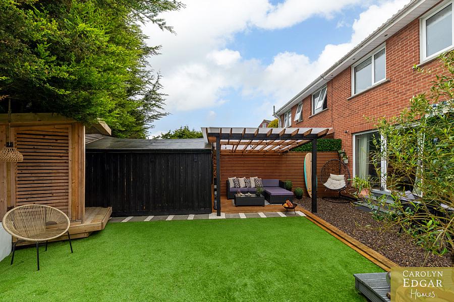 10 Priory Mews