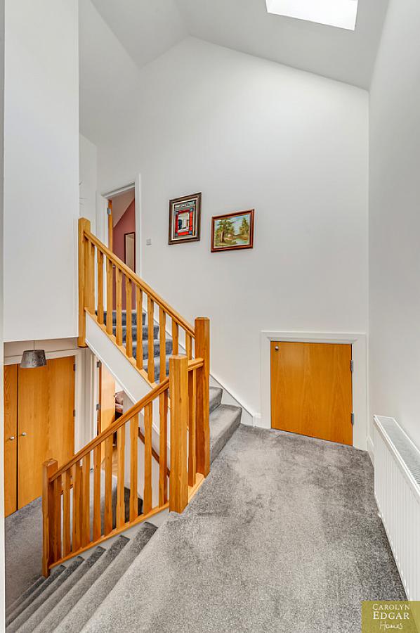 14 Milecross Manor