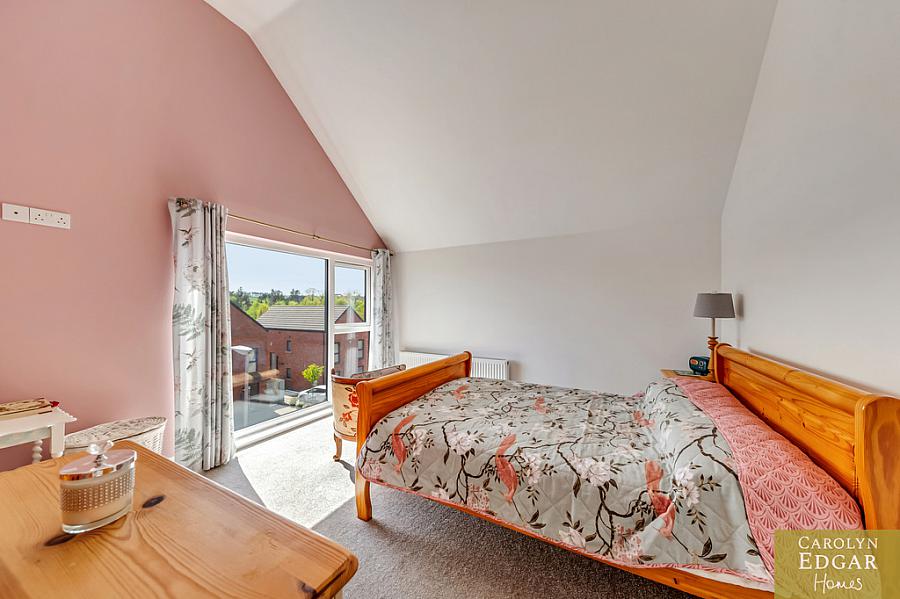 14 Milecross Manor