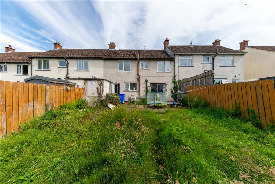 32 Inishowen Drive