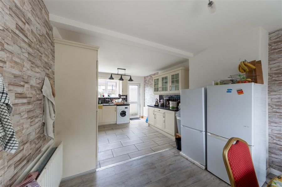 32 Inishowen Drive