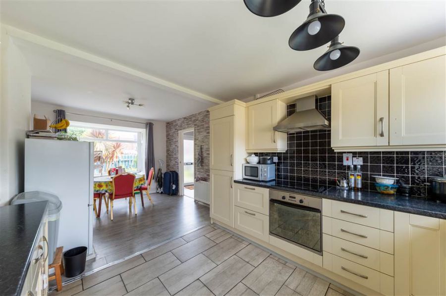 32 Inishowen Drive