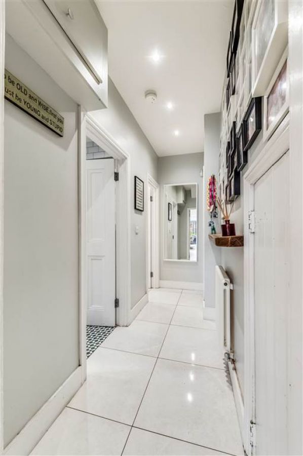 52 Glenburn Road