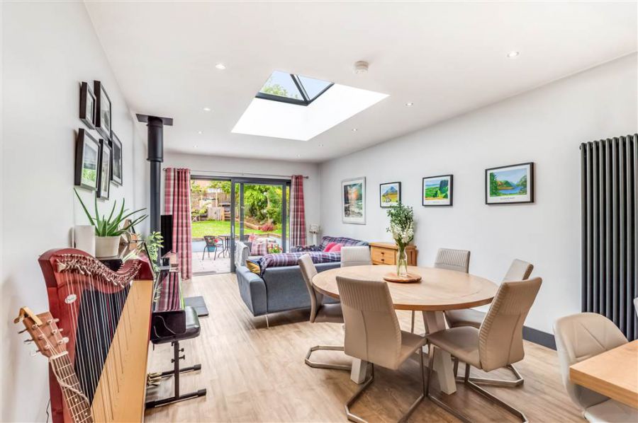 52 Glenburn Road