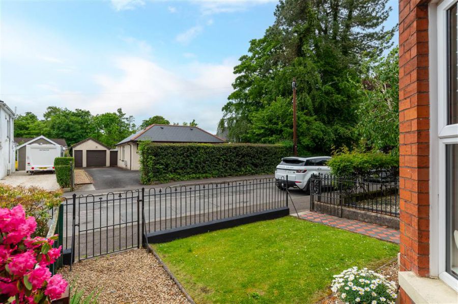 52 Glenburn Road